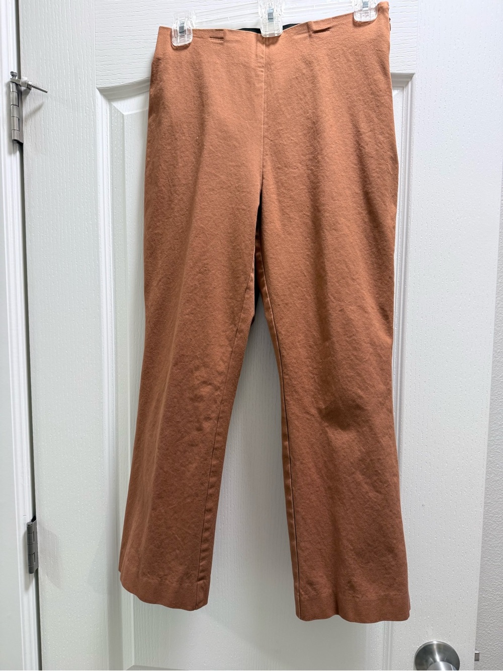 a new day Cropped Straight-Leg Pants in Rust